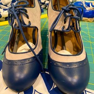 Wild Diva Blue and Grey Lace-Up Heels 6.5W